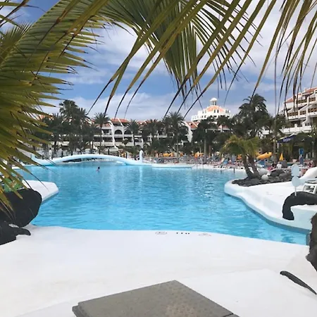 Wonderland With The Best Swimming Pool In Park S Iii Appartamento Playa de las Americas (Tenerife)