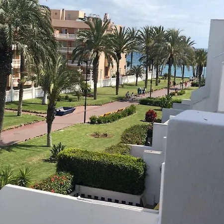 Wonderland With The Best Swimming Pool In Park S Iii Apartment Playa de las Americas (Tenerife)
