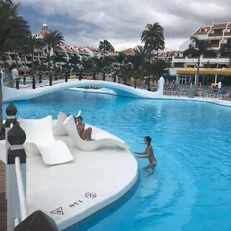 Apartment Wonderland With The Best Swimming Pool In Park S Iii Playa de las Americas (Tenerife)