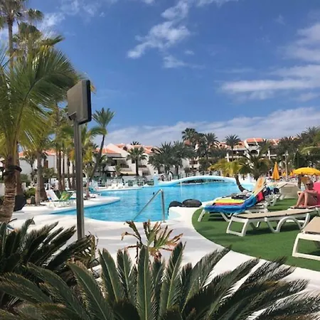 Wonderland With The Best Swimming Pool In Park S Iii * Playa de las Americas (Tenerife)