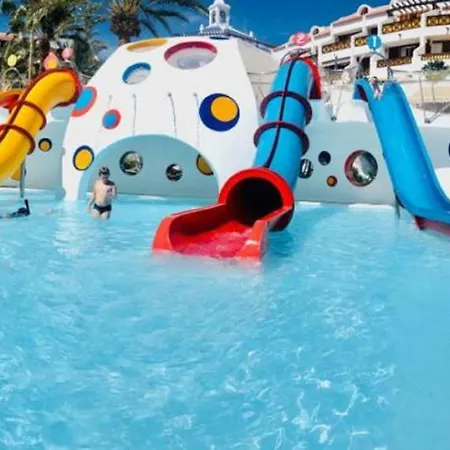 Wonderland With The Best Swimming Pool In Park S Iii Playa de las Americas (Tenerife)